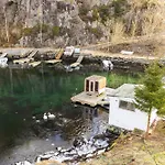 Aurora Bliss - Waterfront Jacuzzi & Sauna Near Bergen Askoy