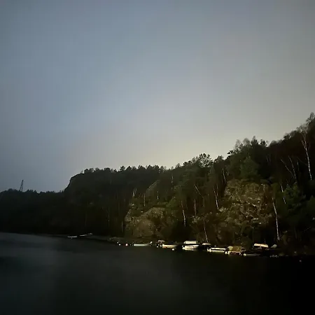 Aurora Bliss - Fjordfront Jacuzzi&sauna Near Bergen *