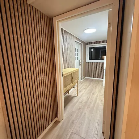 Aurora Bliss - Fjordfront Jacuzzi&sauna Near Bergen * Askoy