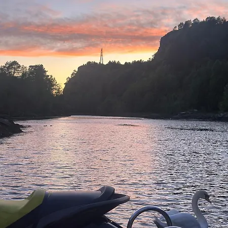 דירה Aurora Bliss - Waterfront Jacuzzi & Sauna Near Bergen
