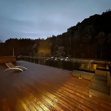 Apartment Aurora Bliss - Fjordfront Jacuzzi&sauna Near Bergen Askoy