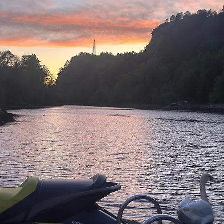 Apartment Aurora Bliss - Fjordfront Jacuzzi&sauna Near Bergen Askoy