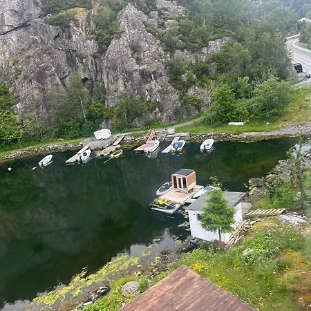 Aurora Bliss - Fjordfront Jacuzzi&sauna Near Bergen * Askoy