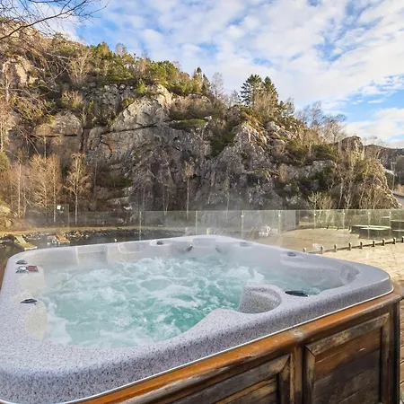 Aurora Bliss - Waterfront Jacuzzi & Sauna Near Bergen Apartmán Askoy