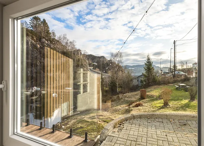 Apartment Aurora Bliss - Fjordfront Jacuzzi&sauna Near Bergen