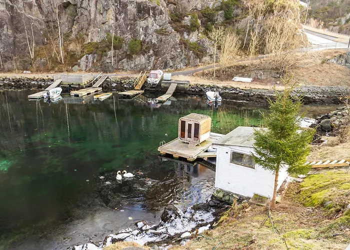 Aurora Bliss - Fjordfront Jacuzzi&sauna Near Bergen Askoy