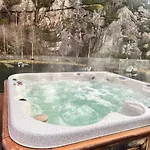 Apartamento Aurora Bliss - Waterfront Jacuzzi & Sauna Near Bergen