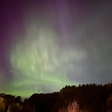 Aurora Bliss - Fjordfront Jacuzzi&sauna Near Bergen